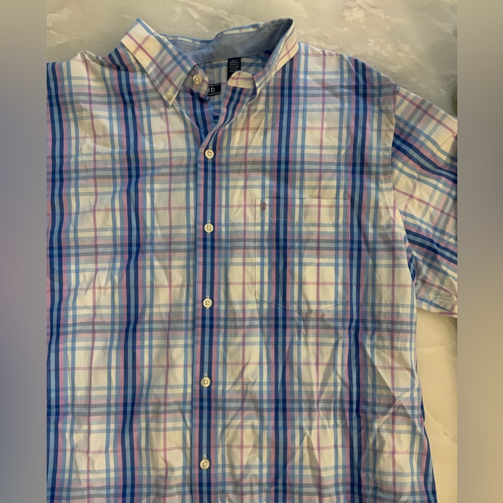 IZOD long-sleeve button down